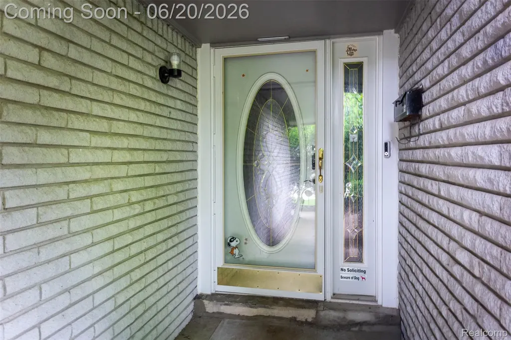 1454 Pine Valley Boulevard Ann Arbor City MI 48104