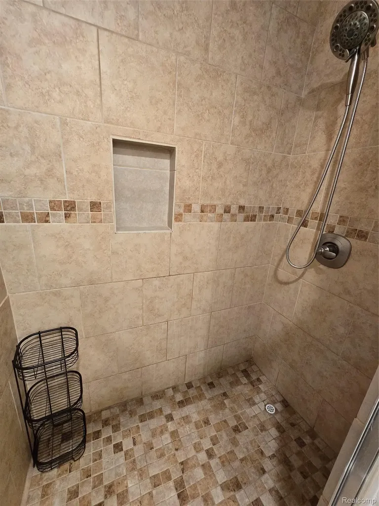 1559 Sturdevant Road Kimball Township MI 48074