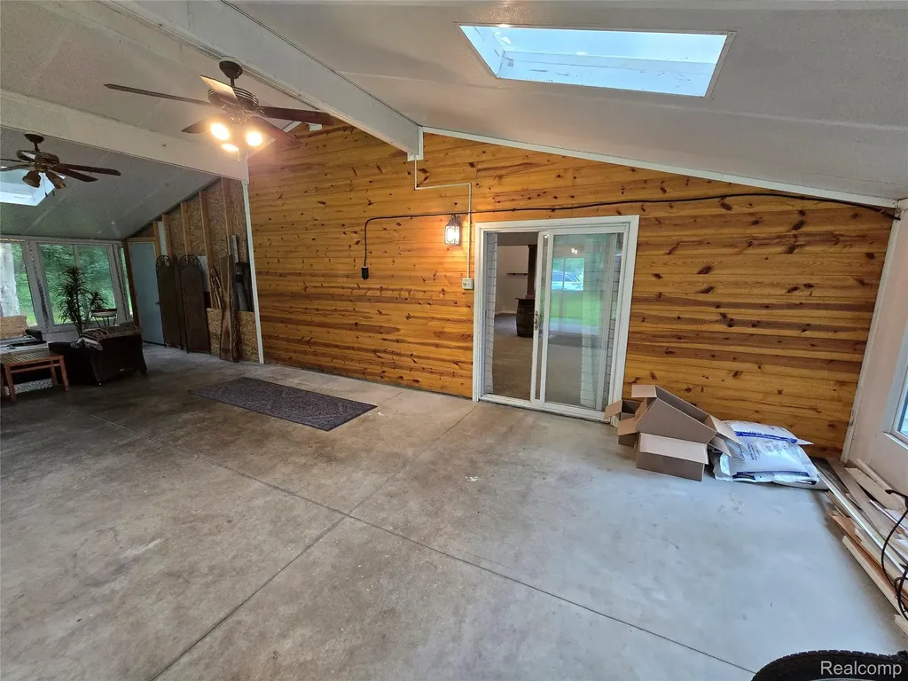 1559 Sturdevant Road Kimball Township MI 48074