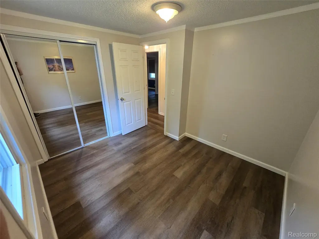 1559 Sturdevant Road Kimball Township MI 48074
