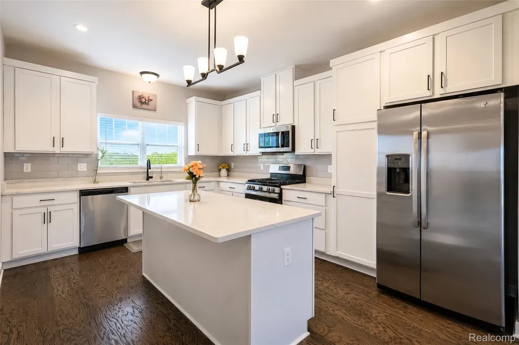 41626 Orianna Lane Novi City MI 48375