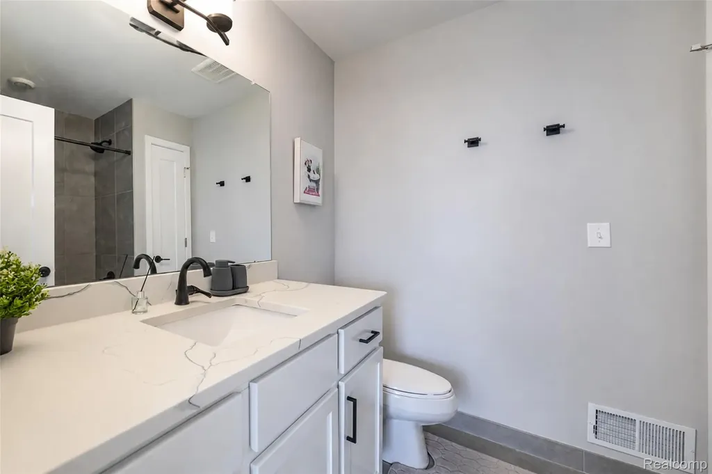41626 Orianna Lane Novi City MI 48375