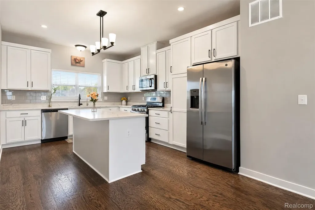 41626 Orianna Lane Novi City MI 48375