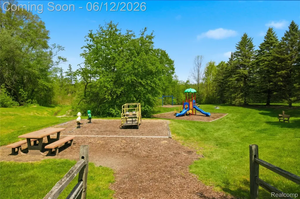 2982 Waldon Park Drive Orion Charter Township MI 48359