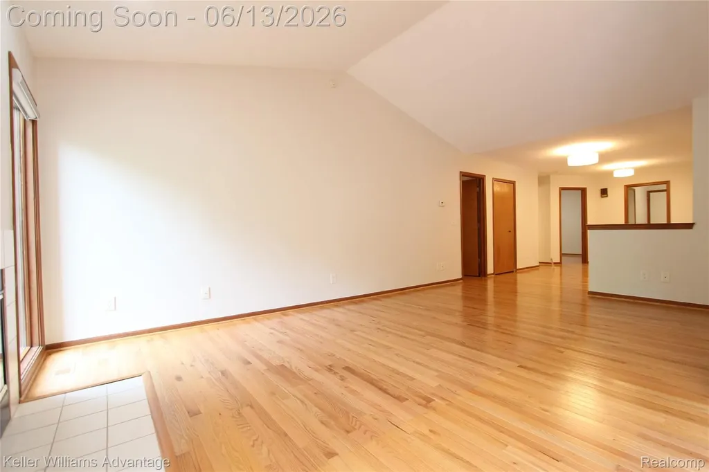 21850 River Ridge Trail Farmington Hills City MI 48335