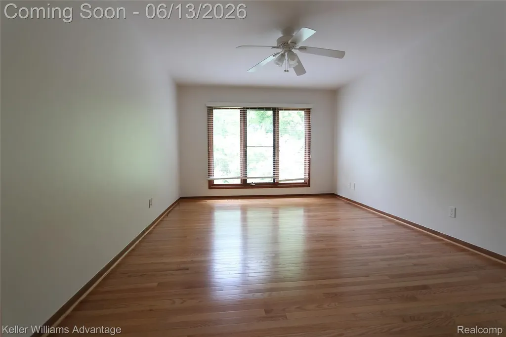 21850 River Ridge Trail Farmington Hills City MI 48335