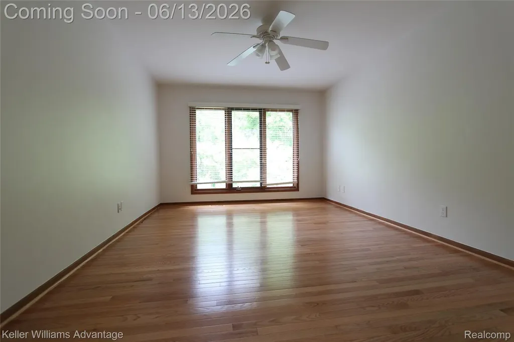 21850 River Ridge Trail Farmington Hills City MI 48335