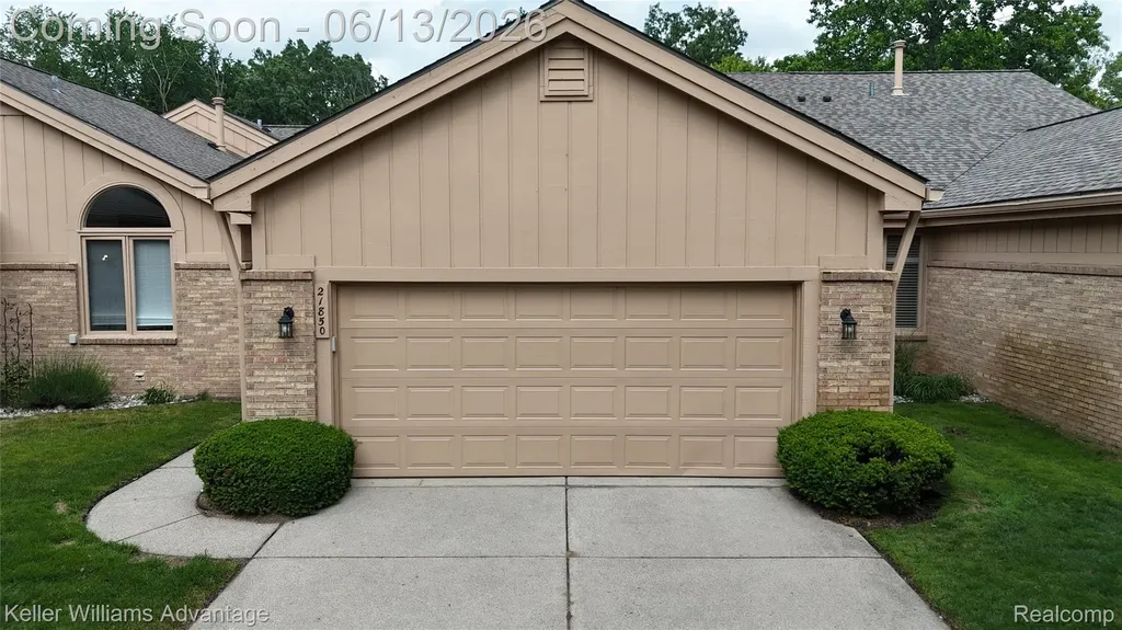 21850 River Ridge Trail Farmington Hills City MI 48335