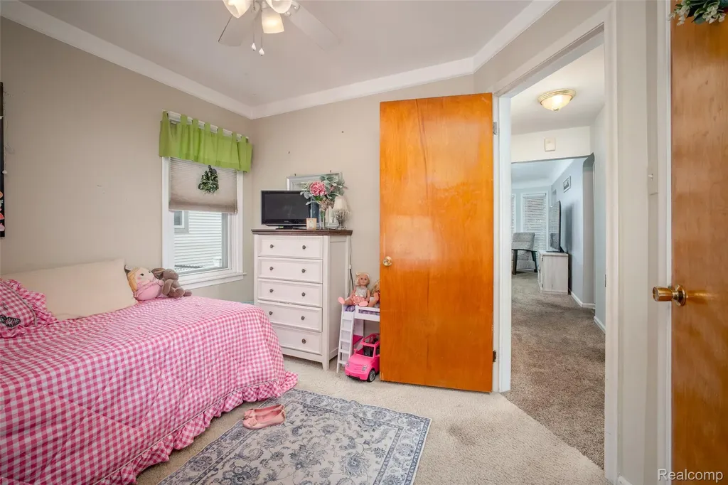 2252 Tyler Avenue Berkley City MI 48072