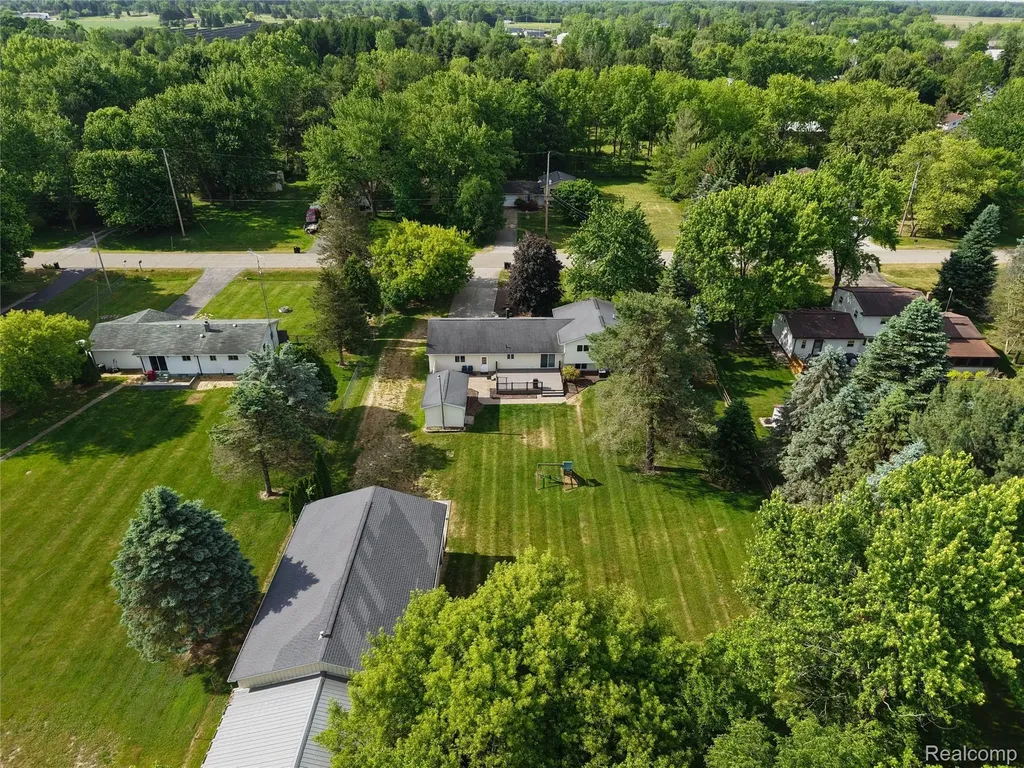 1055 E Hollywood Boulevard Thetford Township MI 48420