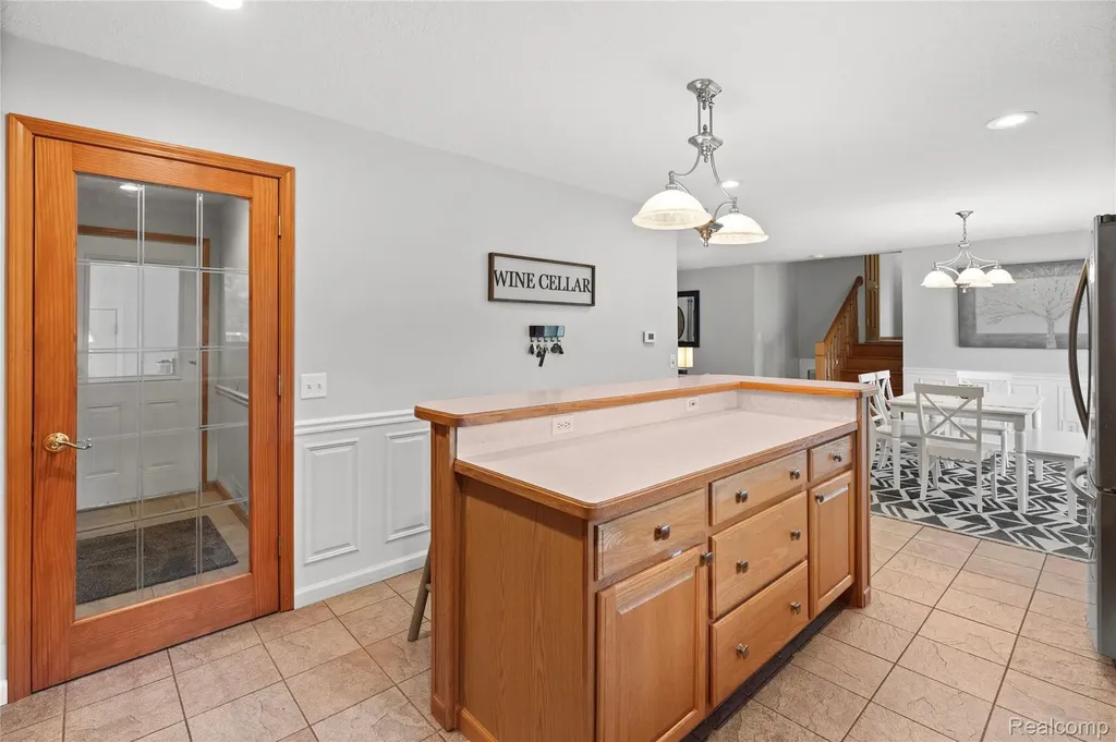 1055 E Hollywood Boulevard Thetford Township MI 48420