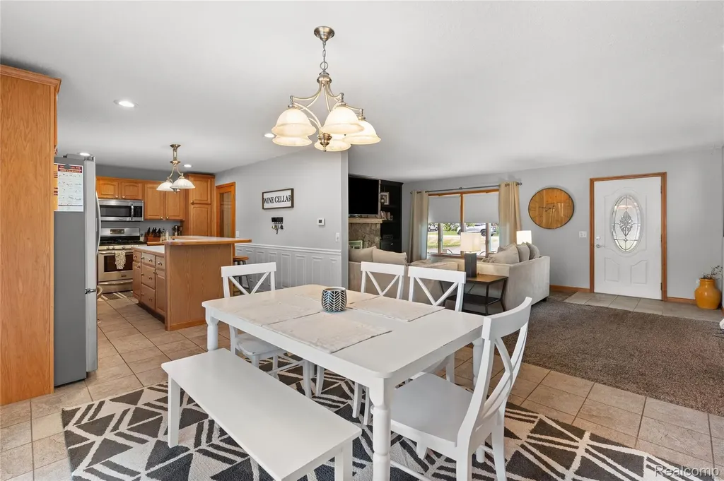 1055 E Hollywood Boulevard Thetford Township MI 48420