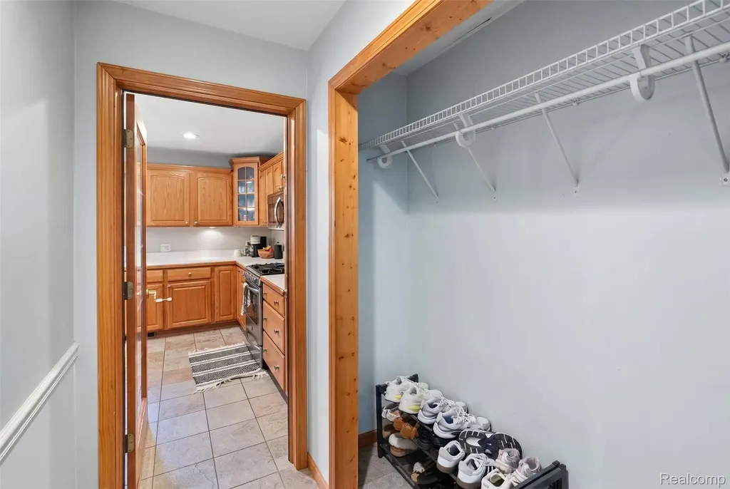 1055 E Hollywood Boulevard Thetford Township MI 48420