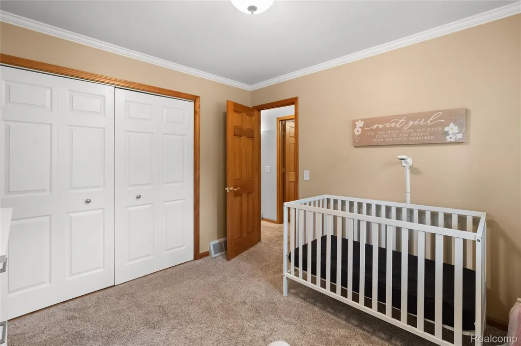 1055 E Hollywood Boulevard Thetford Township MI 48420