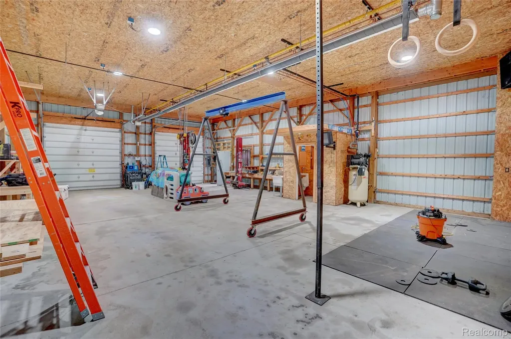 1055 E Hollywood Boulevard Thetford Township MI 48420
