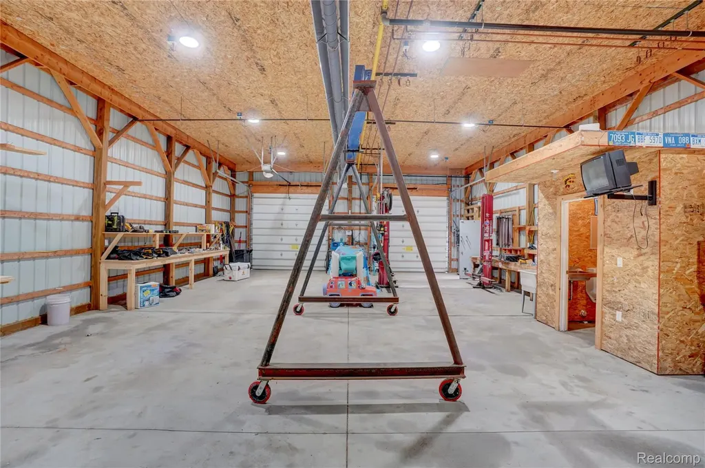 1055 E Hollywood Boulevard Thetford Township MI 48420
