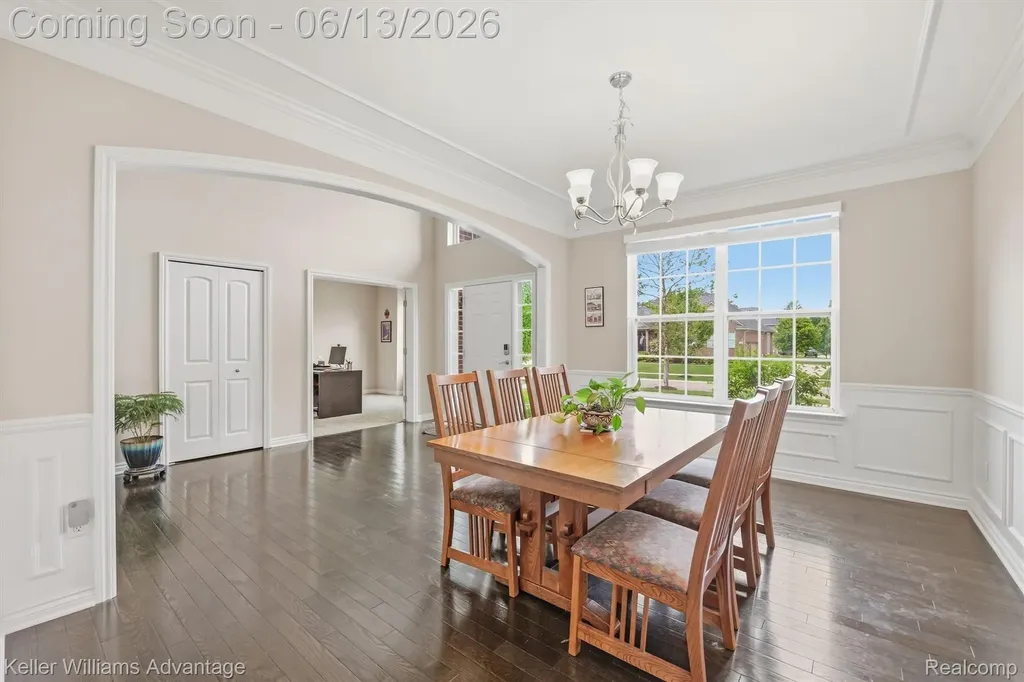 23740 Stoneleigh Drive Lyon Charter Township MI 48178
