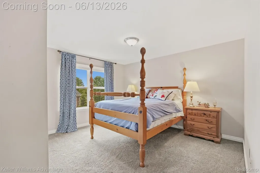 23740 Stoneleigh Drive Lyon Charter Township MI 48178