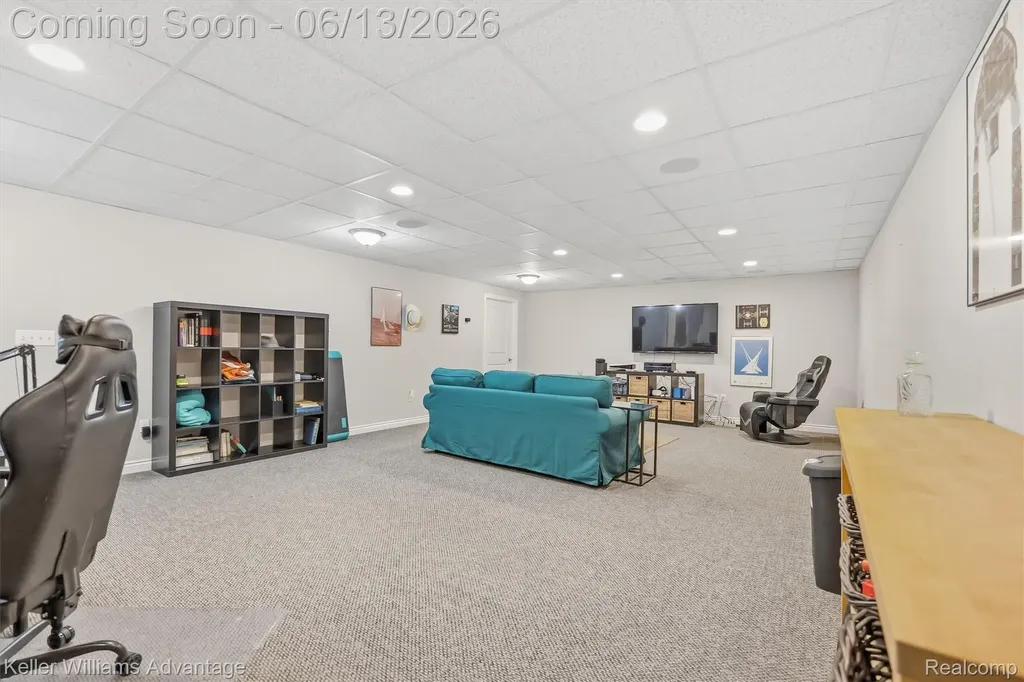23740 Stoneleigh Drive Lyon Charter Township MI 48178