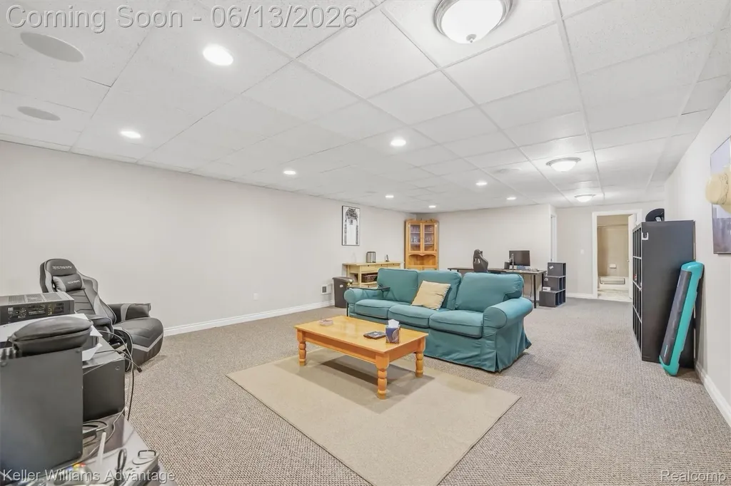 23740 Stoneleigh Drive Lyon Charter Township MI 48178