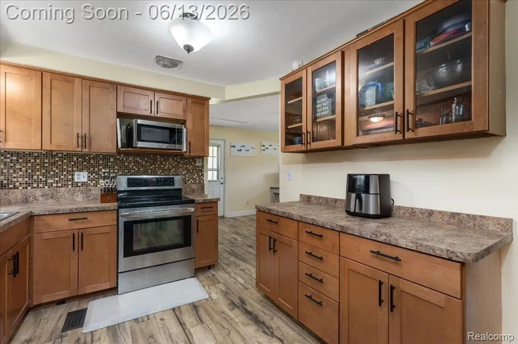 1746 Ashstan Drive Walled Lake City MI 48390