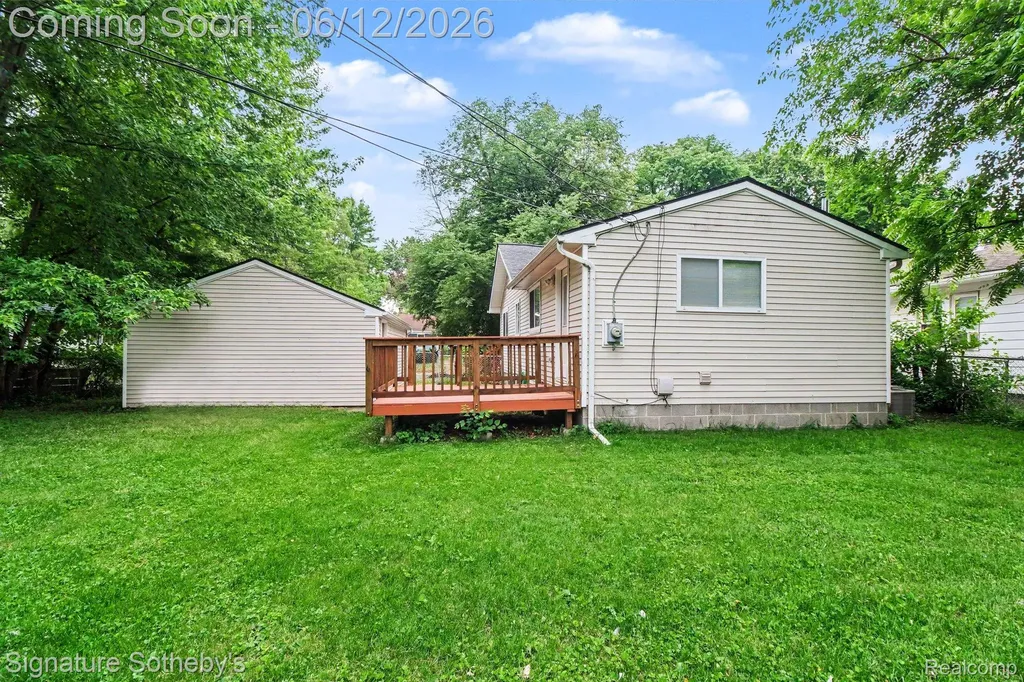 1873 Academy Street Ferndale City MI 48220
