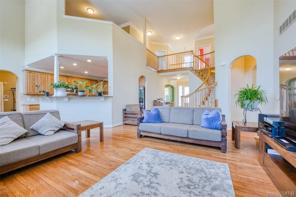 49335 Dominion Court Canton Charter Township MI 48187