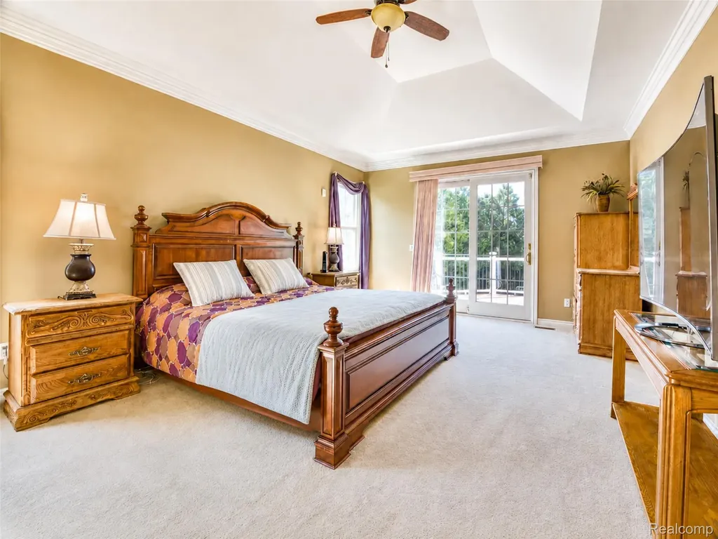 49335 Dominion Court Canton Charter Township MI 48187