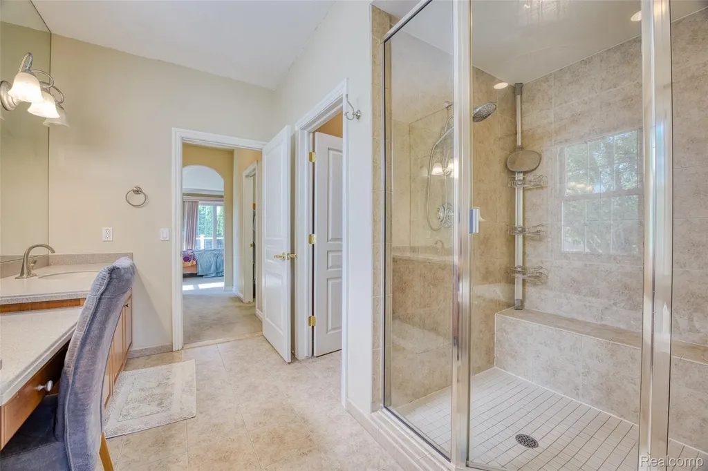 49335 Dominion Court Canton Charter Township MI 48187