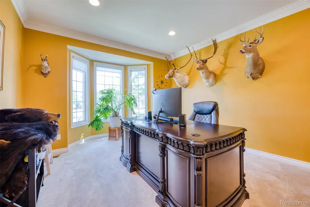 49335 Dominion Court Canton Charter Township MI 48187