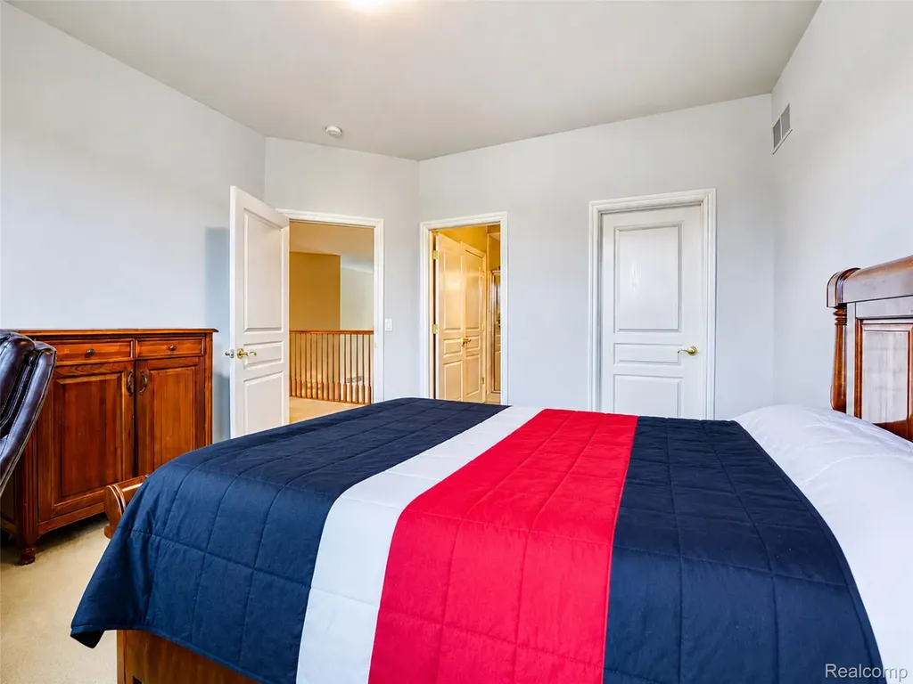 49335 Dominion Court Canton Charter Township MI 48187