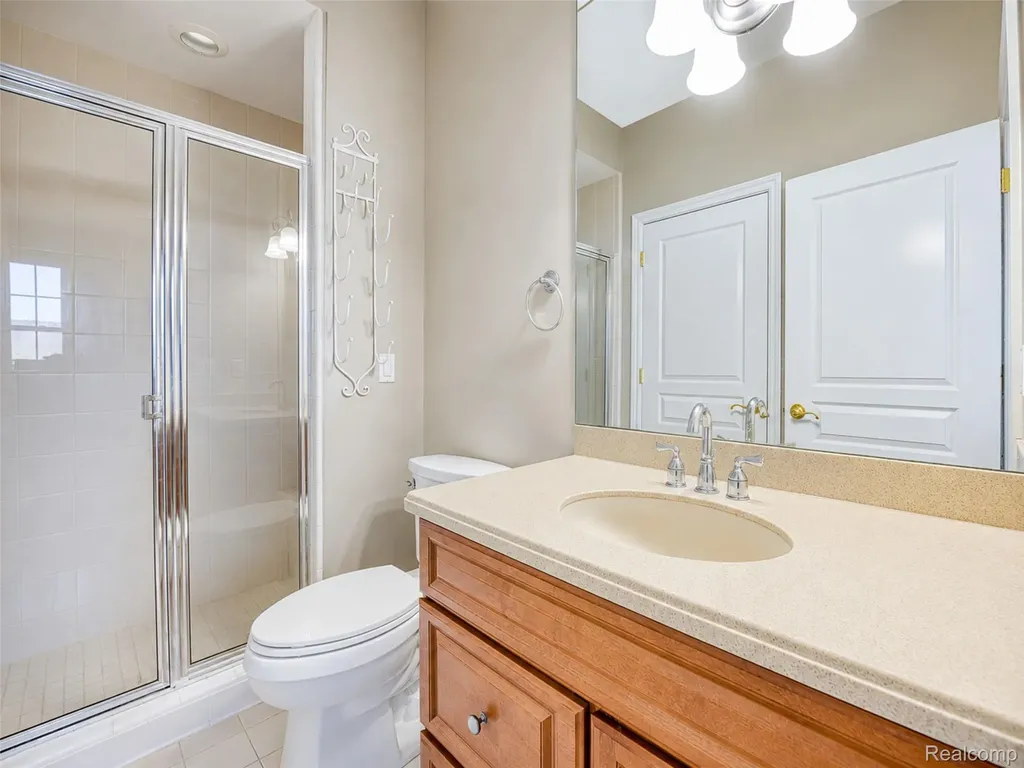 49335 Dominion Court Canton Charter Township MI 48187