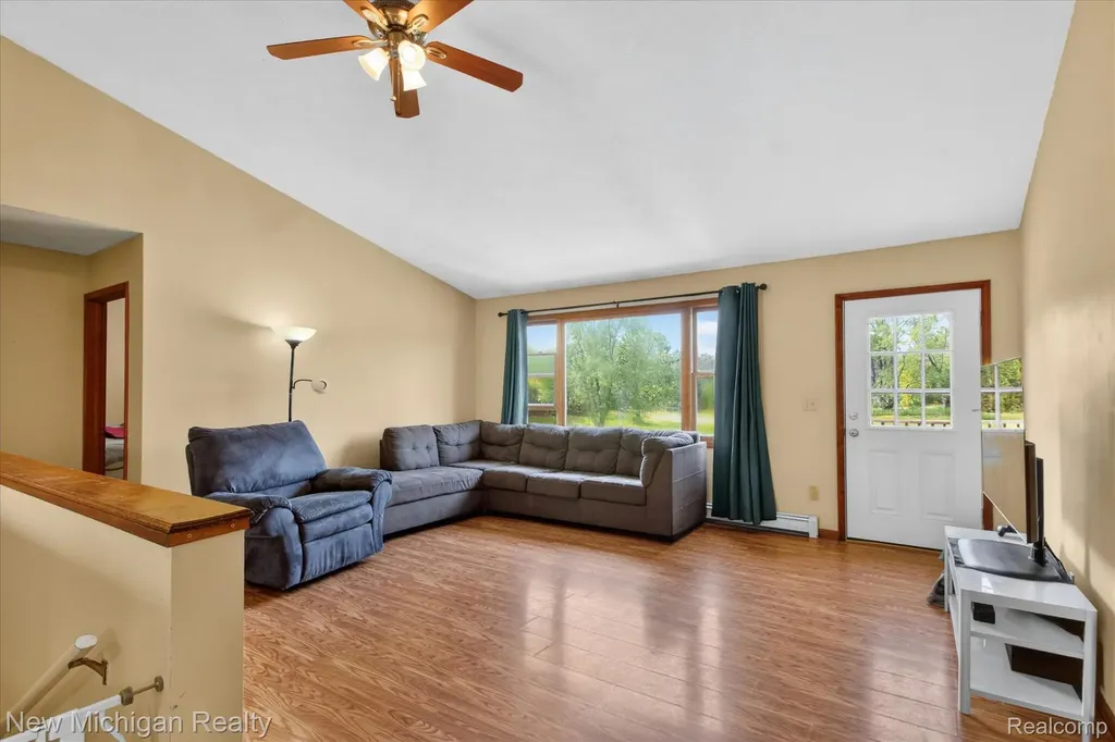 22623 11 Mile Road Lincoln Township MI 49677