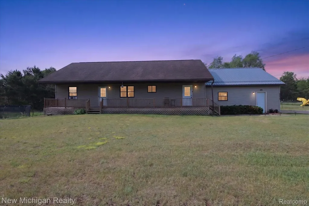 22623 11 Mile Road Lincoln Township MI 49677