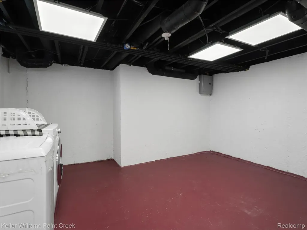 36650 Park Place Drive Sterling Heights City MI 48310