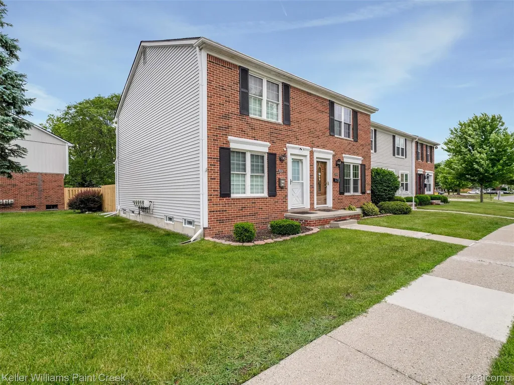 36650 Park Place Drive Sterling Heights City MI 48310