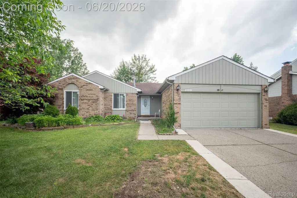 1129 Whittier Drive Canton Charter Township MI 48187