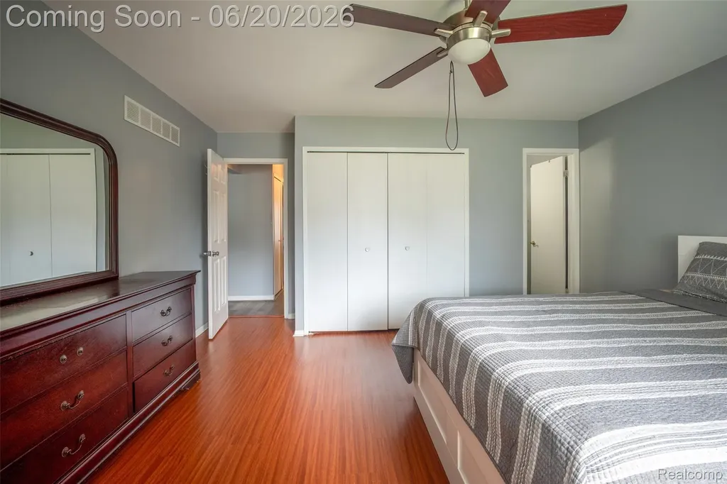 1129 Whittier Drive Canton Charter Township MI 48187