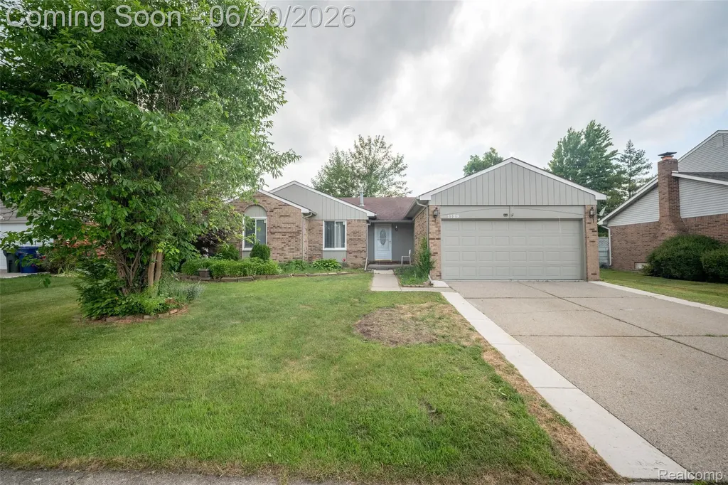 1129 Whittier Drive Canton Charter Township MI 48187