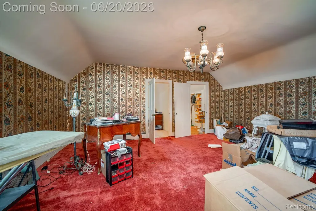 3557 W Walton Boulevard Waterford Charter Township MI 48329