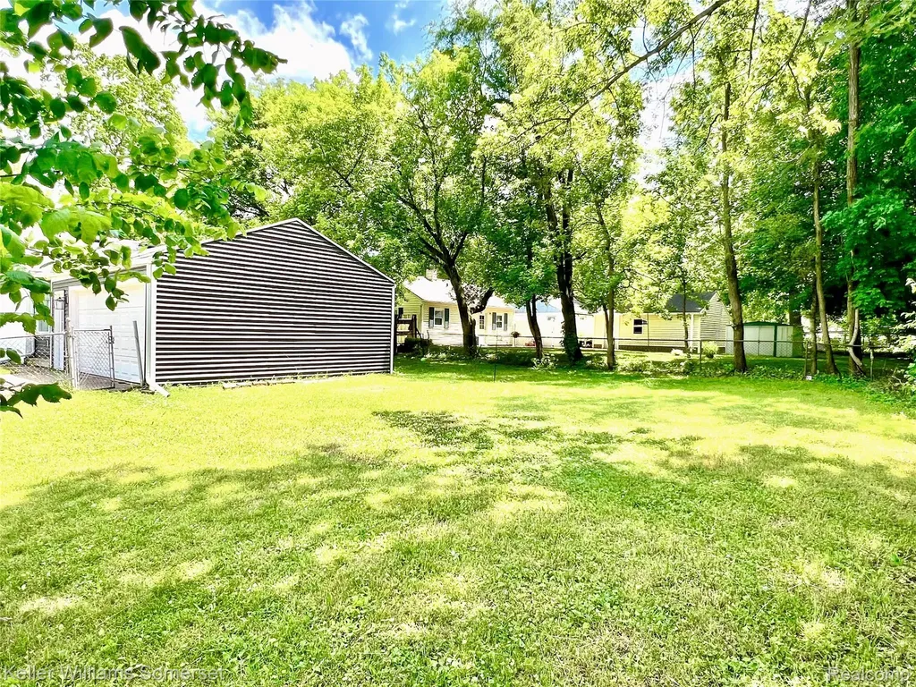 1821 Nazareth Road Kalamazoo Charter Township MI 49048