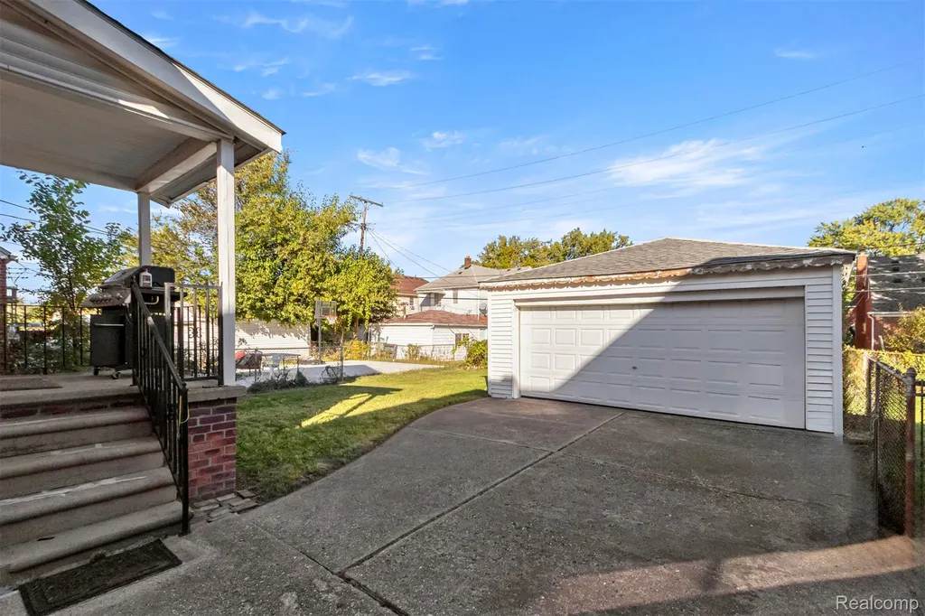 7658 Appoline Street Dearborn City MI 48126