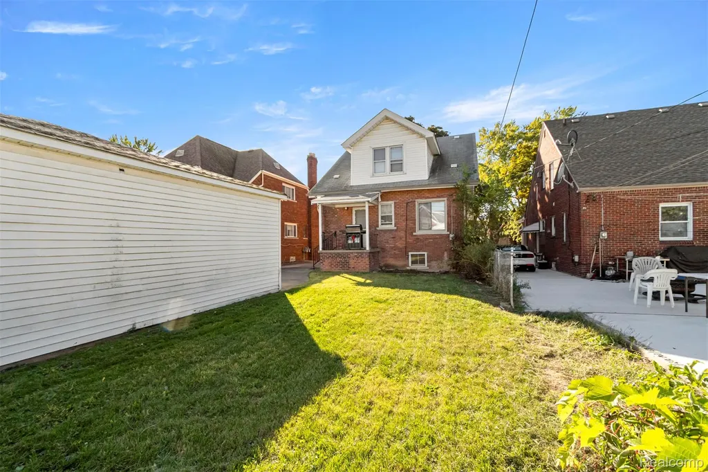 7658 Appoline Street Dearborn City MI 48126