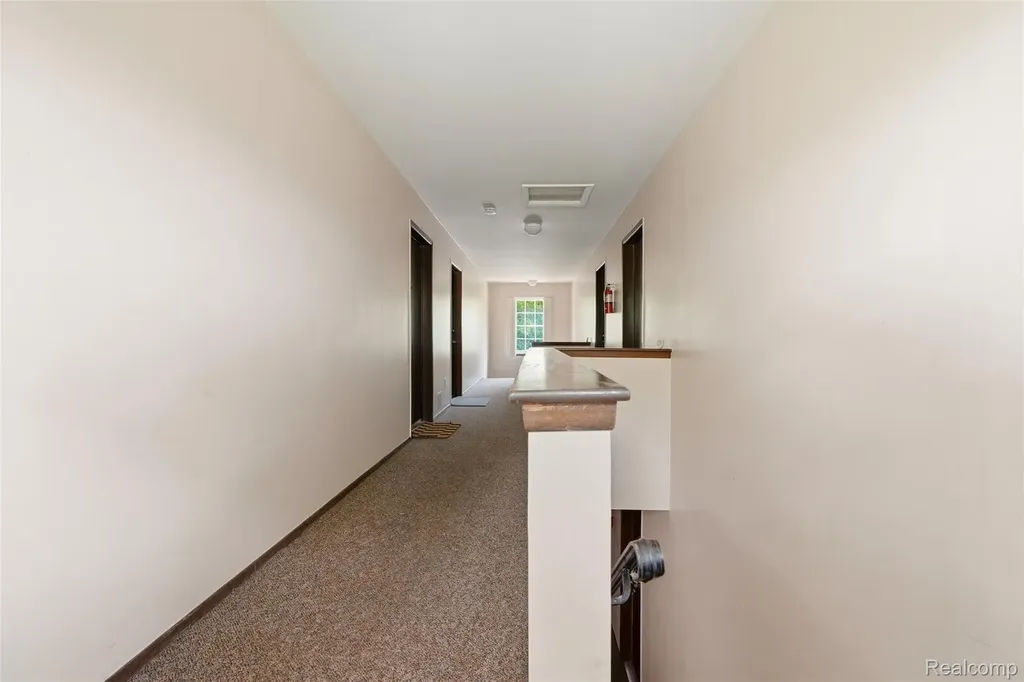 12042 15 Mile Road Sterling Heights City MI 48312