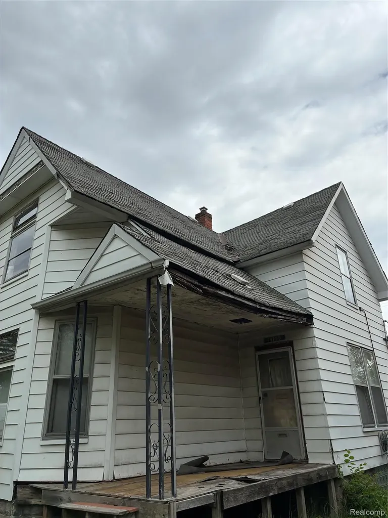 14750 Mettetal Street Detroit City MI 48227