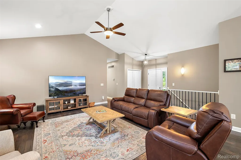 52 Parker Lane Brandon Charter Township MI 48462