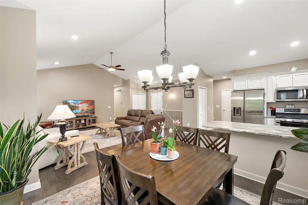 52 Parker Lane Brandon Charter Township MI 48462