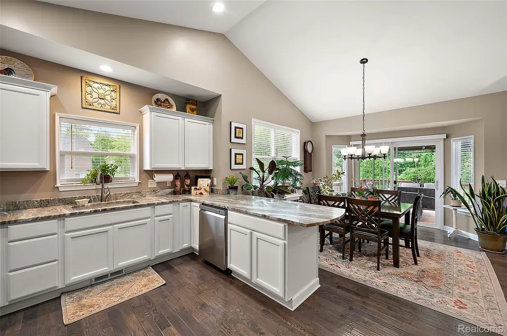 52 Parker Lane Brandon Charter Township MI 48462