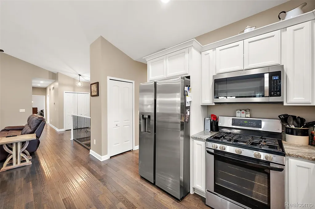 52 Parker Lane Brandon Charter Township MI 48462