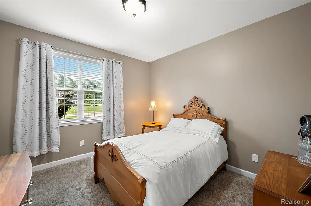 52 Parker Lane Brandon Charter Township MI 48462